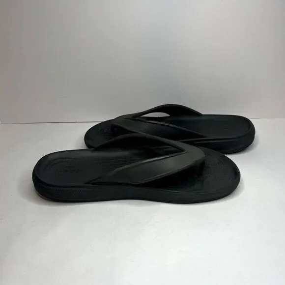 Crocs Gray Flip Flop Sandals Comfy Durable Unisex - Picture 6 of 10